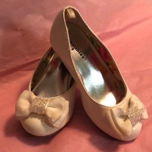 Girl’s Dress Shoes